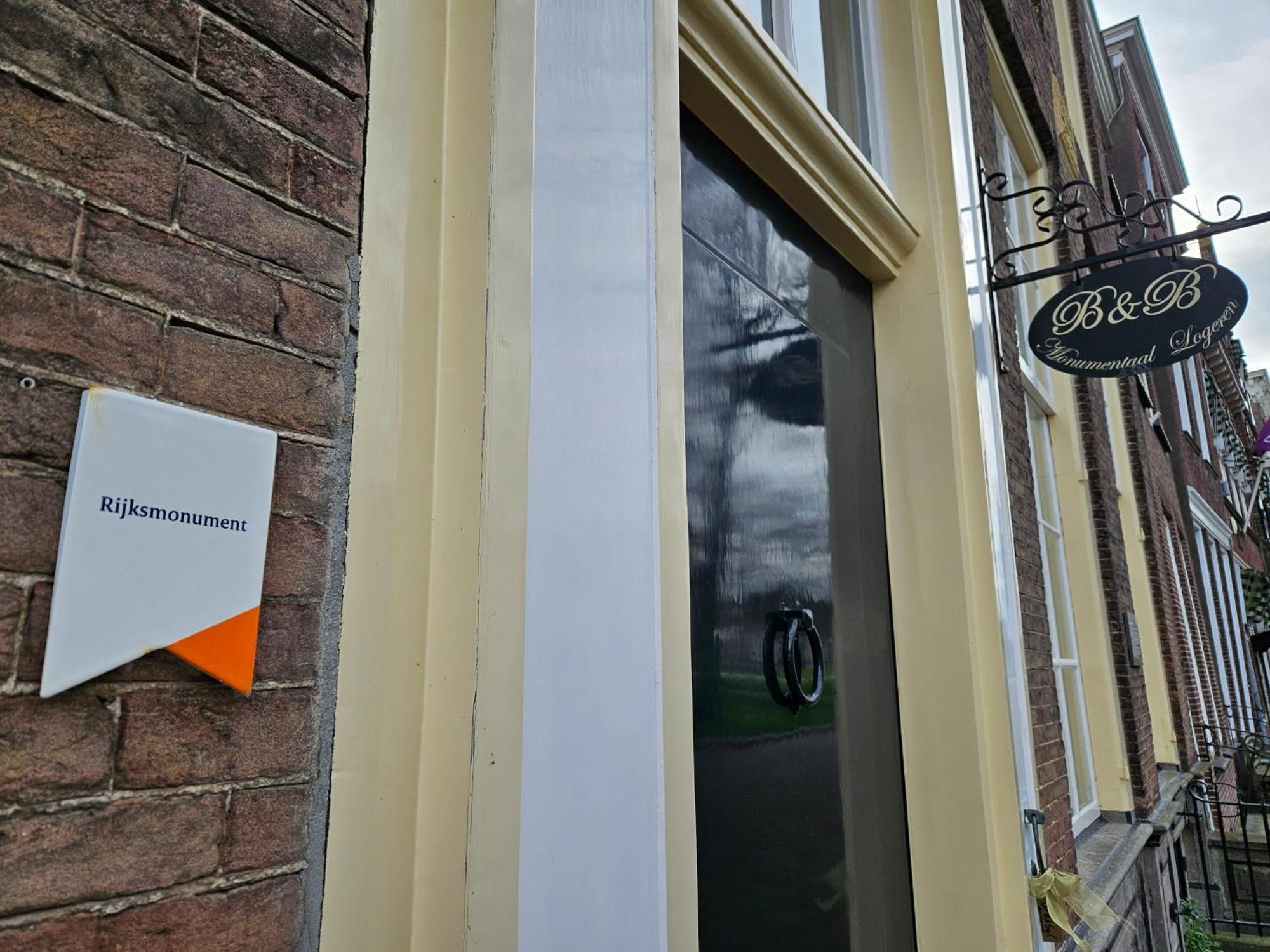 B&B Monumentaal Logeren Zierikzee Esterno foto